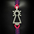 PULSERA VIRGEN NYLON MORADA/ROSA