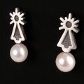 PENDIENTES VIRGEN CON PERLA