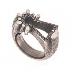 ANILLO VIRGEN DIAMANTES NEGROS